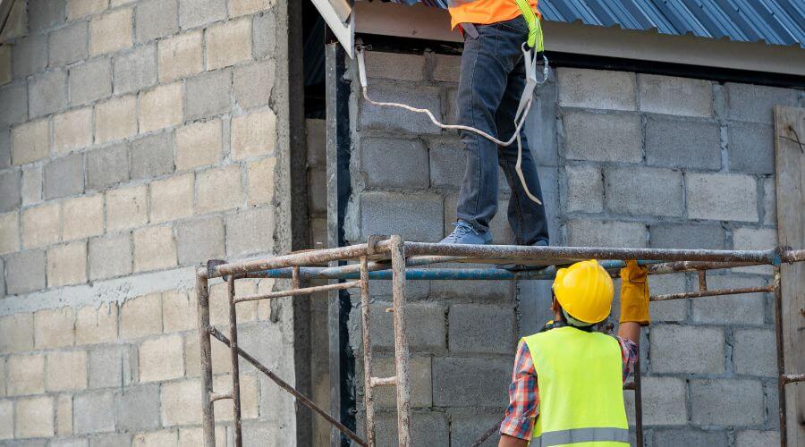 Professional residential roofers in Faucett, MO